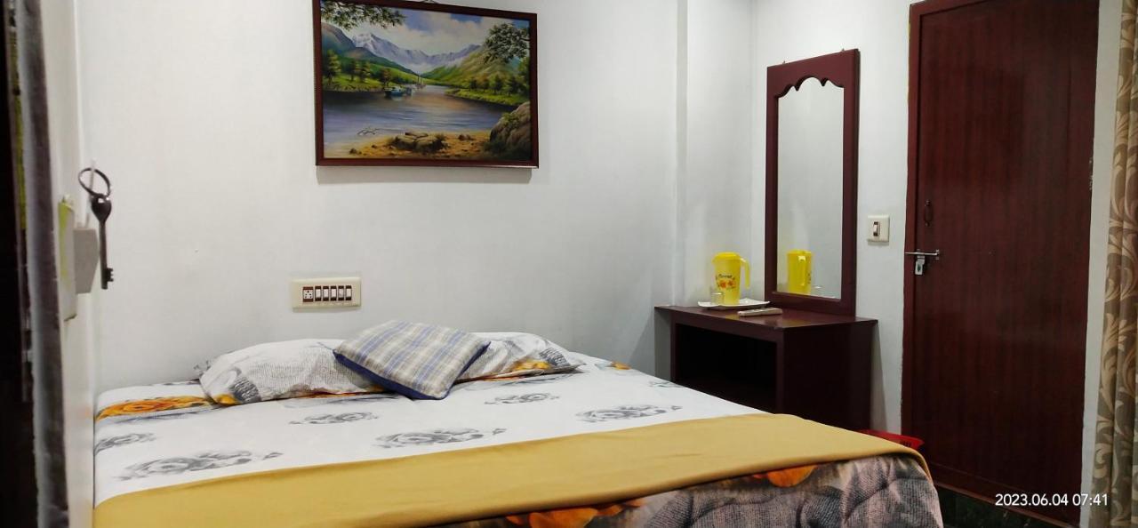 Floral Homestay *